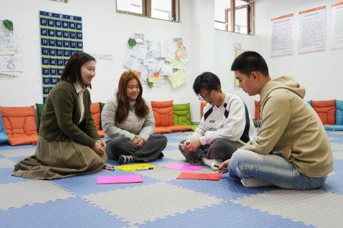 會(huì)“讀心”的AI教練 陽(yáng)光學(xué)院教師團(tuán)隊(duì)研發(fā)心理咨詢對(duì)練系統(tǒng)，賦能現(xiàn)代教育咨詢